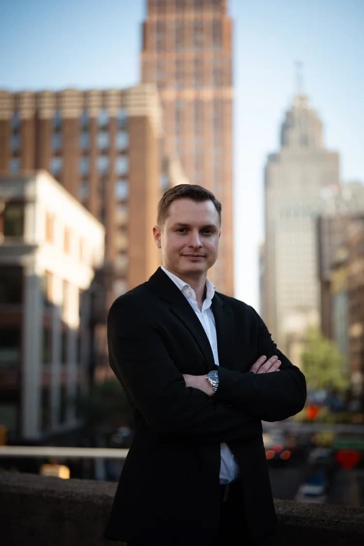 Maksym Nykin, Raven Real Estate